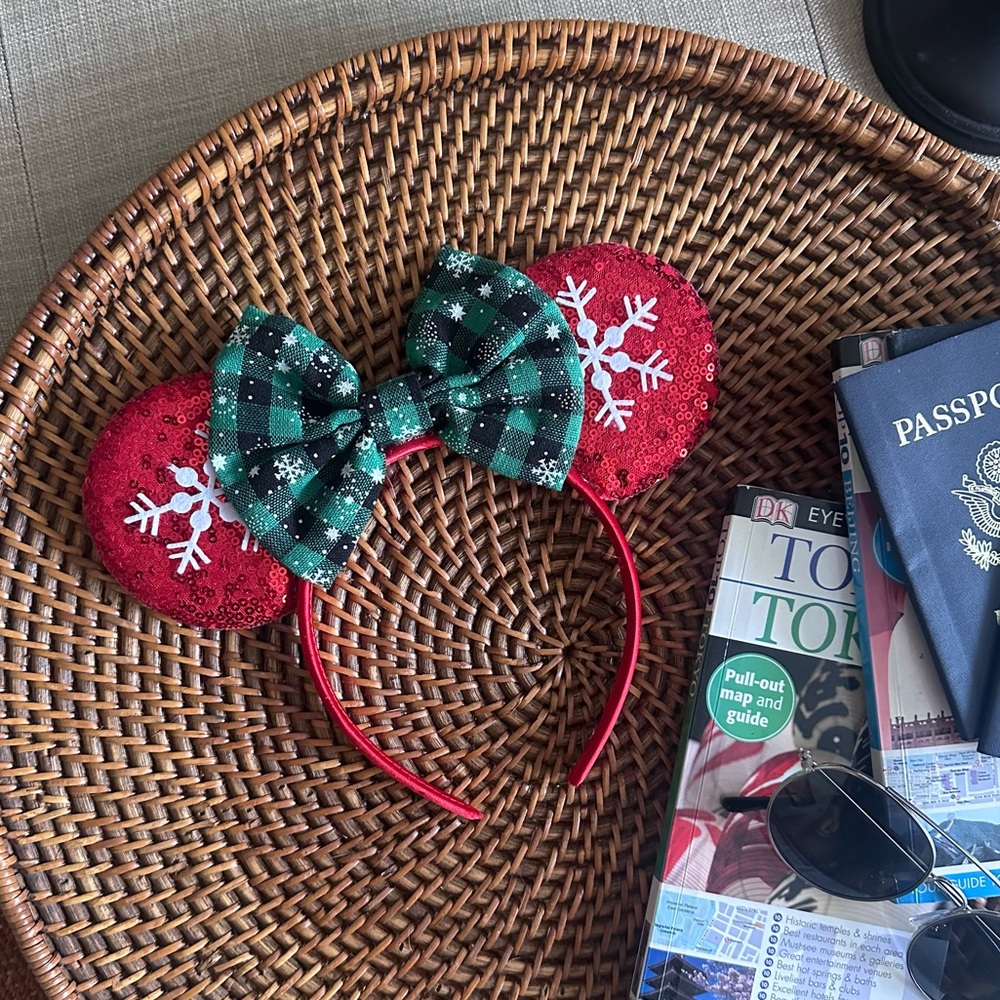 Minnie Mouse Red Green Sequin Christmas Winter Plaid Holiday Kids Ears
